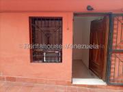 Local Comercial en Alquiler en Los Palos Grandes, Caracas