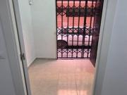 Local Comercial en Alquiler en Los Remedios, Sevilla:...