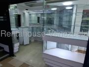 Local Comercial en Alquiler en Parroquia Catedral, Caracas