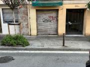 Local comercial en alquiler en pasaje De Llívia,...