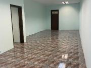 Local comercial en alquiler en plaza Revolució de...