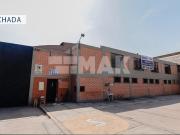 Local comercial en alquiler en San Martín De Porres a...