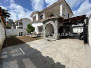 Local Comercial en Alquiler en Santa Monica, Caracas