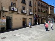 Local comercial en alquiler en Segovia, Calle Juan...