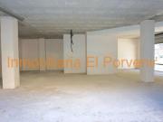 Local comercial en alquiler en Torrent, Parc central