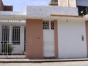 Local Comercial En Alquiler En Urb. Laguna Del Chipe Mz...