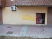Local comercial en alquiler en Zaragoza, Salvador...