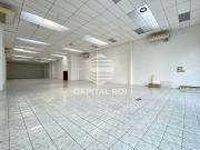 Local Comercial en alquiler, Kennedy Norte, 500 m2....
