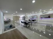 Local Comercial en Alquiler Paraiso de la Flor Norte de...