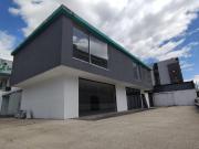 Local comercial en ALQUILER sobre avenida principal...