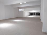 Local comercial en alquiler ubicado en Barrio Fortunato...