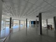 Local comercial en alquiler. VECINDARIO