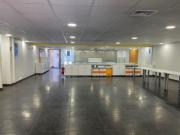 Local Comercial en Arriendo en Av. Andrés Bello / Metro...
