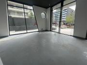 Local Comercial en Arriendo en Av. Las Condes, Metro...