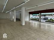 Local comercial en arriendo en sector de URDESA