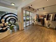 Local comercial en arriendo en VITACURA