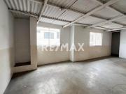 Local Comercial En Av. Túpac Amaru | Esquina | 2 Pisos |...