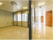 LOCAL COMERCIAL EN AVENIDA DE LA CONSTITUCION