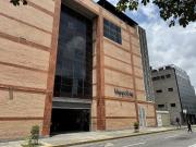 Local comercial en Chacao 7mts