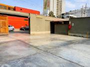 Local comercial en esquina estratégica de Barranco