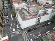 Local Comercial en esquina y Bodega en Planta Alta