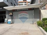 Local Comercial en La Cabaña, Las Condes, 159m²