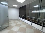 Local Comercial en Mezzanine prime en EdiÞcio...
