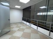 Local Comercial en Mezzanine prime en EdiÞcio...
