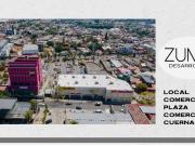 Local comercial en plaza comercial en Cuernavaca