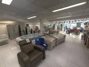 LOCAL COMERCIAL EN PLENA GALO PLAZA CON PARQUEADEROS