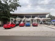 LOCAL COMERCIAL EN RENTA