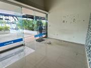 Local comercial en renta sobre av. García Lavin zona...