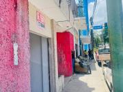 LOCAL COMERCIAL EN RENTA Ubicado en PRIV. PONIENTE # 104...