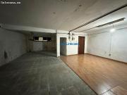Local comercial en semisótano con patio en Vista Alegre Local comercial en semisótano con patio en Vista Alegre