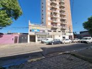 Local comercial en venta 3 niveles con ascensor y...