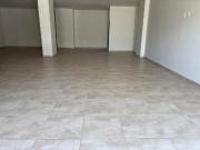 LOCAL COMERCIAL EN VENTA COMPLETAMENTE NUEVO EN ZONA...