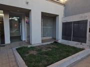 LOCAL COMERCIAL EN VENTA DIR.: HIPOLITO YRIGOYEN 235,...