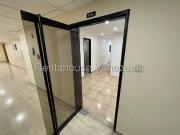 Local Comercial en Alquiler en Avenida Bolivar, Maracay