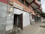 Local comercial en venta en avenida D'alfons XIII,...