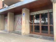 Local comercial en venta en avenida Del Comerç, Reus, de...