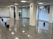 Local comercial en venta en avenida Pau Casals,...