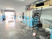 Local comercial en venta en Badalona, de 59 m² 3...