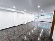 Local comercial en venta en Badalona, de 90 m² por 98.000