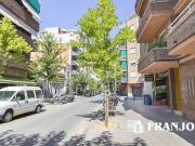 Local comercial en venta en Barbera del Vallès, de 142...