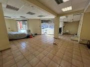 Local comercial en venta en Barcelona, de 95 m² 4...