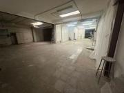 Local comercial en venta en calle Bellavista, Hospitalet...