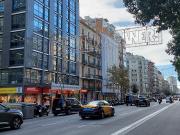 Local comercial en venta en calle D'aragó,...