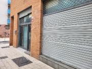 Local comercial en venta en calle De Cervantes,...