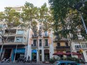 Local comercial en venta en calle De Còrsega, Barcelona,...