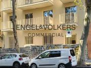 Local comercial en venta en calle De Joan D'àustria,...